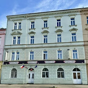 Vysta 3*, Praga Czechy